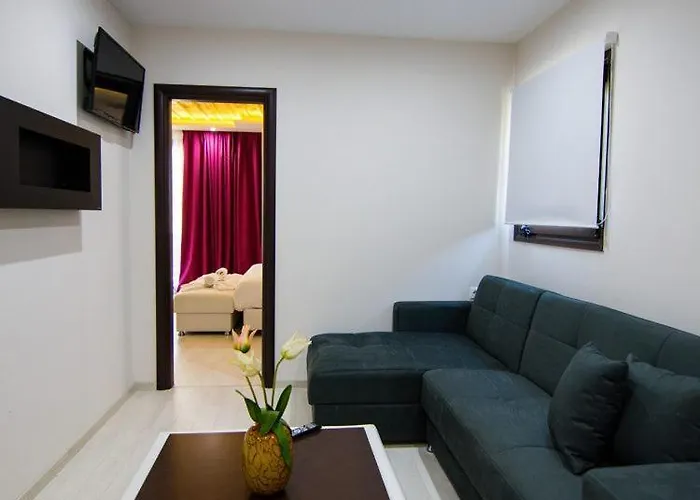 Arhontiko Liamas Hotel 4*