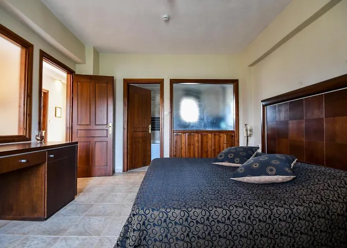 Hotel Arhontiko Liamas