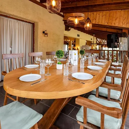 Arhontiko Liamas Hotel