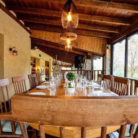 Hotel Arhontiko Liamas 4*