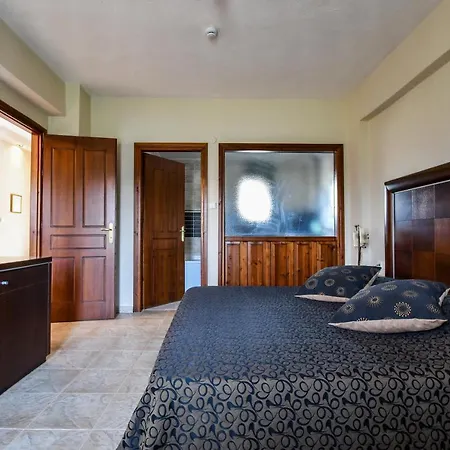 Hotel Arhontiko Liamas