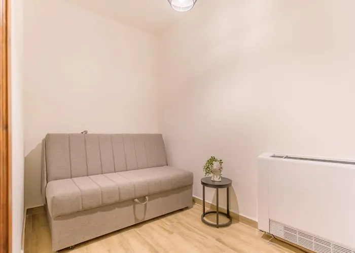 Arhontiko Liamas Hotel Megali Volvi