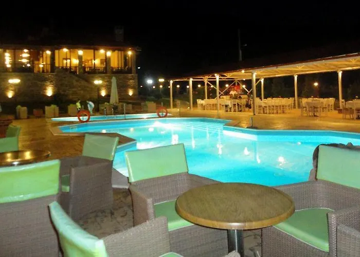 Arhontiko Liamas 4* Megali Volvi