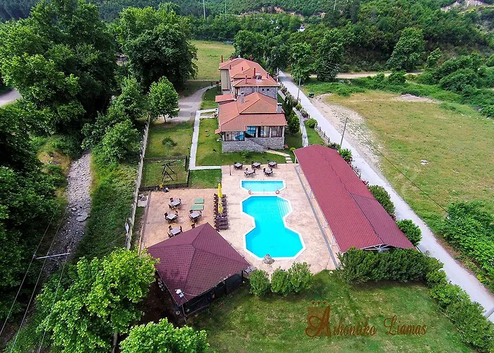 Arhontiko Liamas 4* Megali Volvi