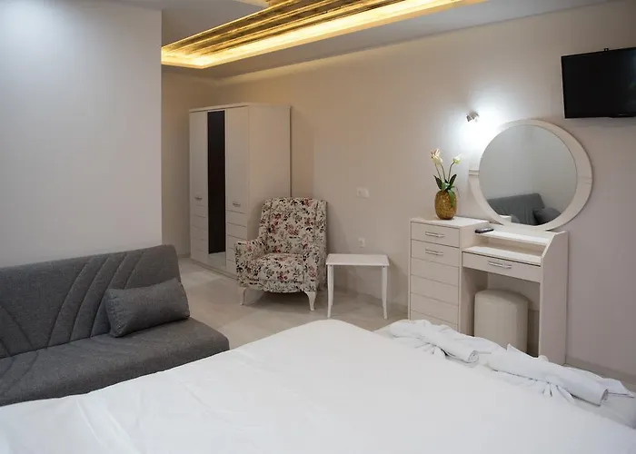 Arhontiko Liamas Hotel Megali Volvi