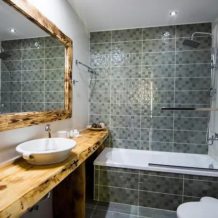 Archontiko Liamas Hotel 3*